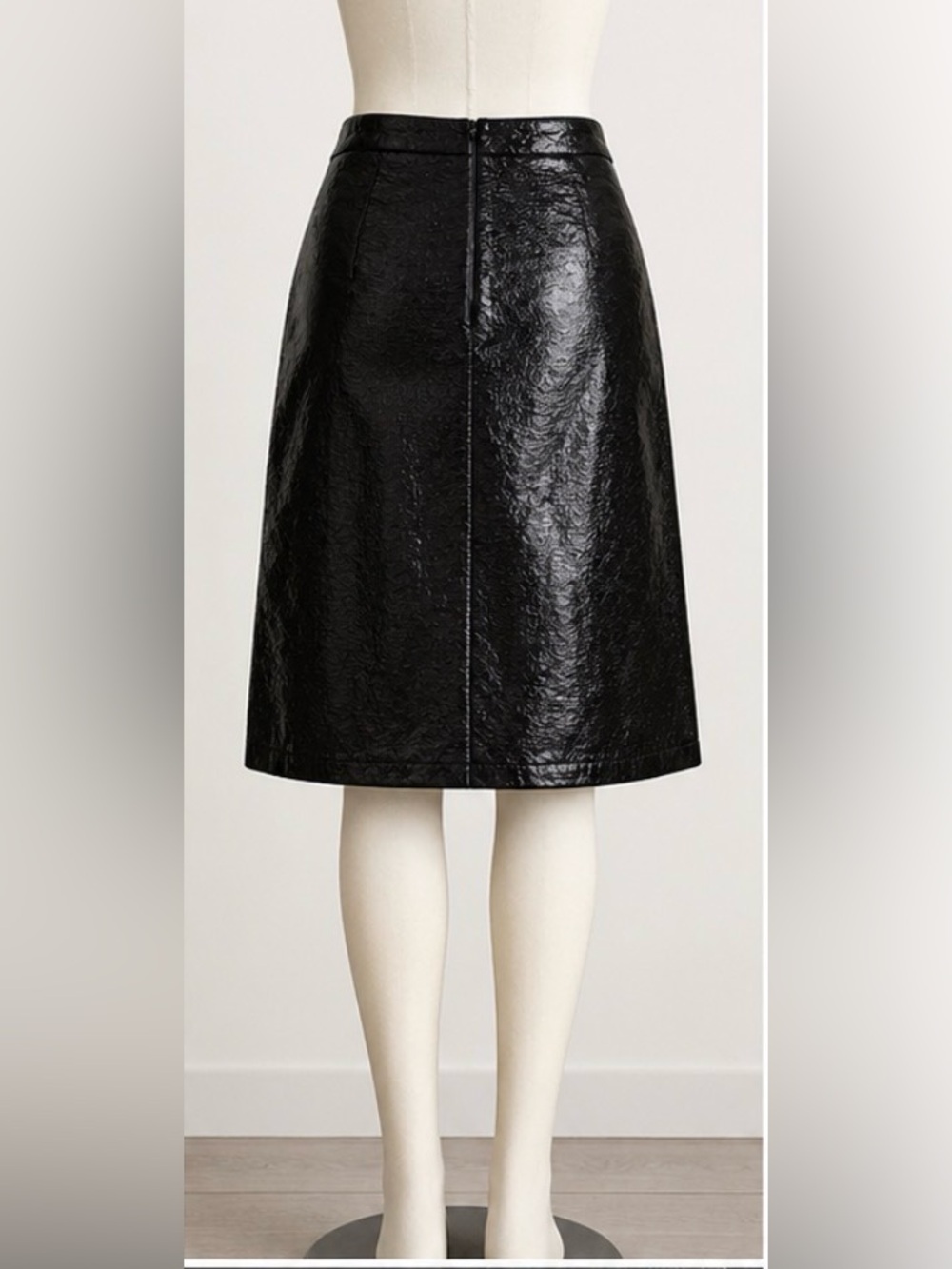 For The Republic Black Glossy Faux Leather A-Line Skirt Size 6